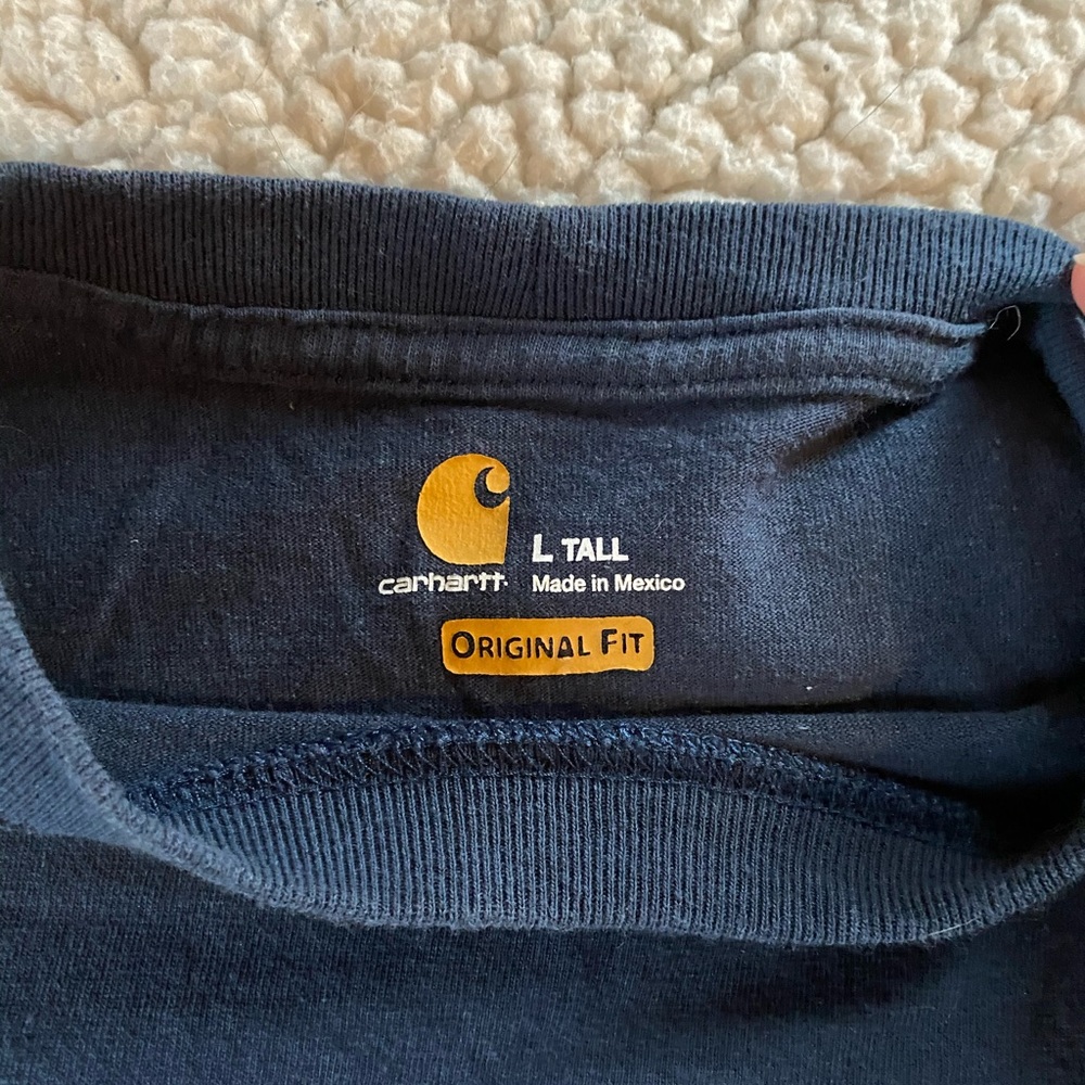 Men’s Carhartt Shirt - Picture 4 of 6